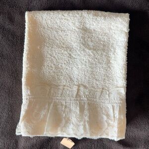 Luxurious Cream Lace Hand Towel